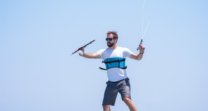 Catching the Wind: Essential Kiteboarding Techniques for Beginners
